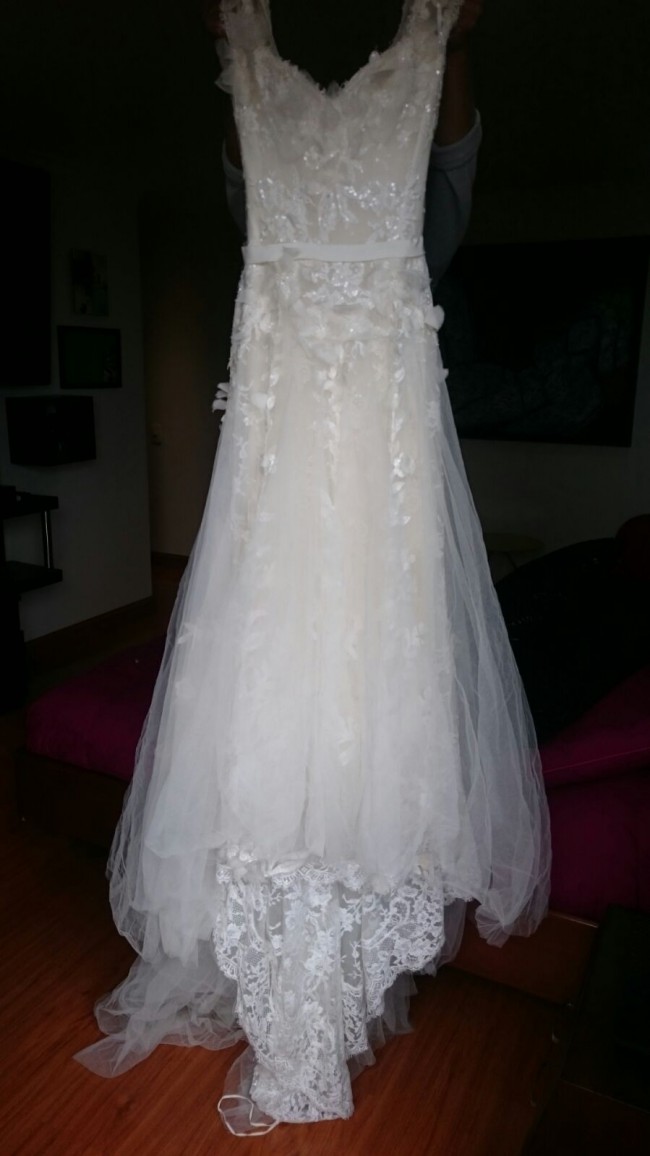 Elie Saab Aglaya Preowned Wedding Dress on Sale 45 Off