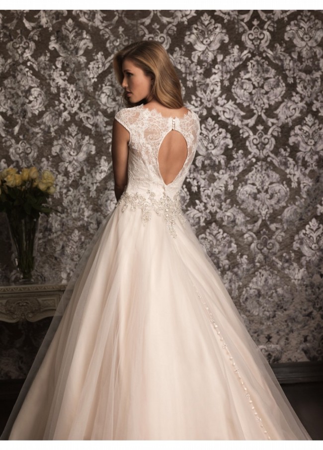 Ball Gown New Wedding Dress on Sale Stillwhite