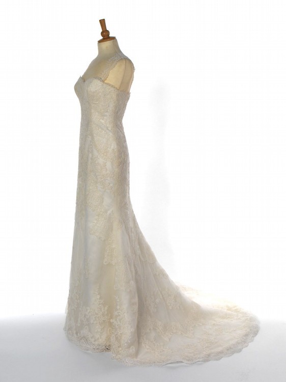 pronovias a line