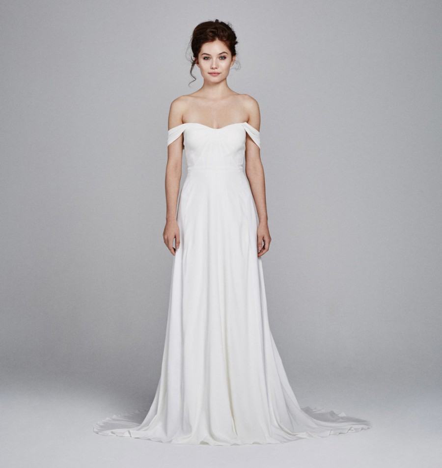 Casual Chic: 50 Less Formal Minimalist Wedding Gowns