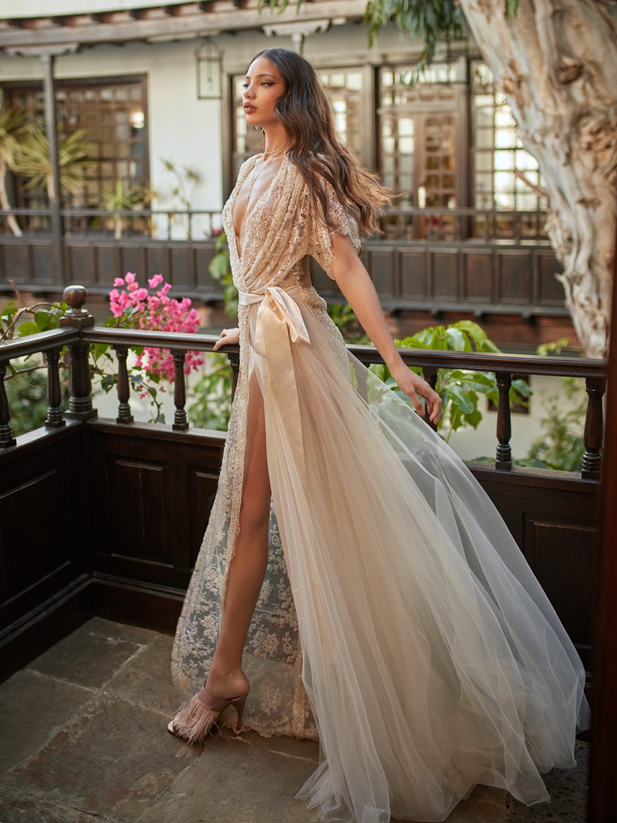Galia Lahav Galia Lahav