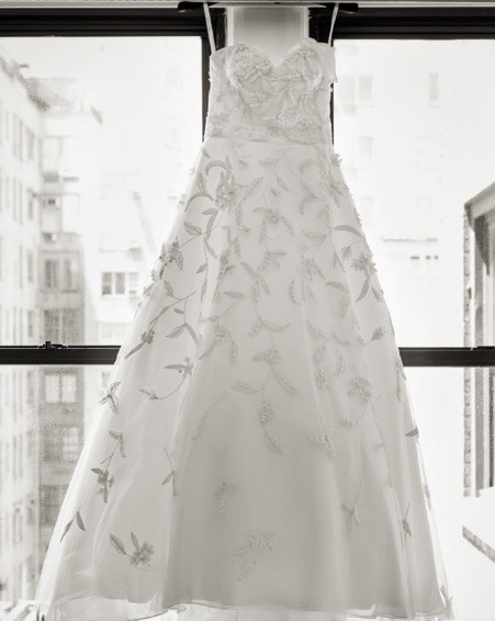 Oscar de la Renta Charlotte  Second  Hand  Wedding  Dress  on 