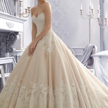 Mori Lee