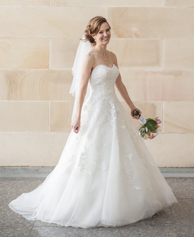 Hobnob Bridal, A-Line