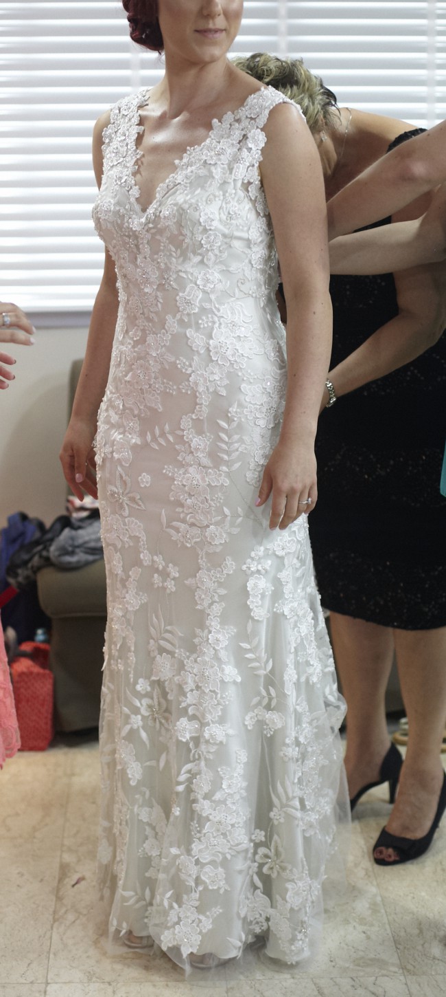 Allure Wedding Dress 8800 / Allure Bridals 8800 Wedding Dress | The
