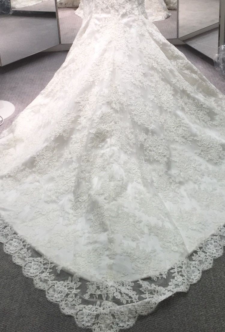 pnina tornai gown prices at $80 000