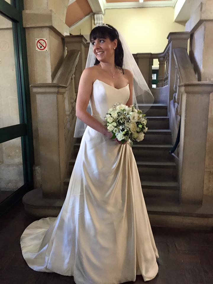 Suzanne Neville Atlanta Second Hand Wedding Dress on Sale