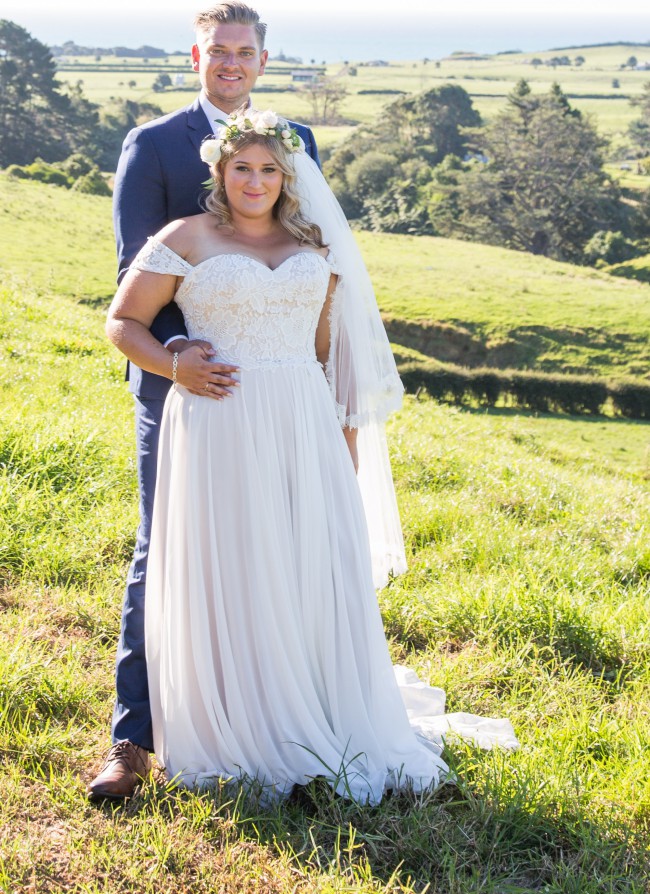 Brides Desire, Estelle