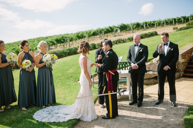 Essense of Australia, Sheath