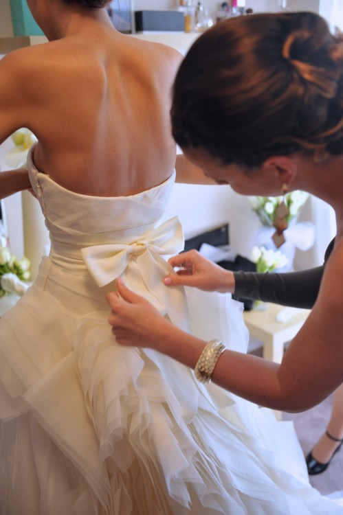 Vera Wang Diana Second Hand Wedding Dress on Sale 37% Off - Stillwhite