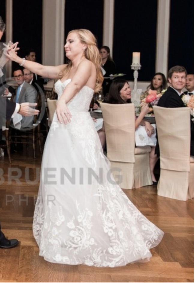 Monique Lhuillier, Hemingway