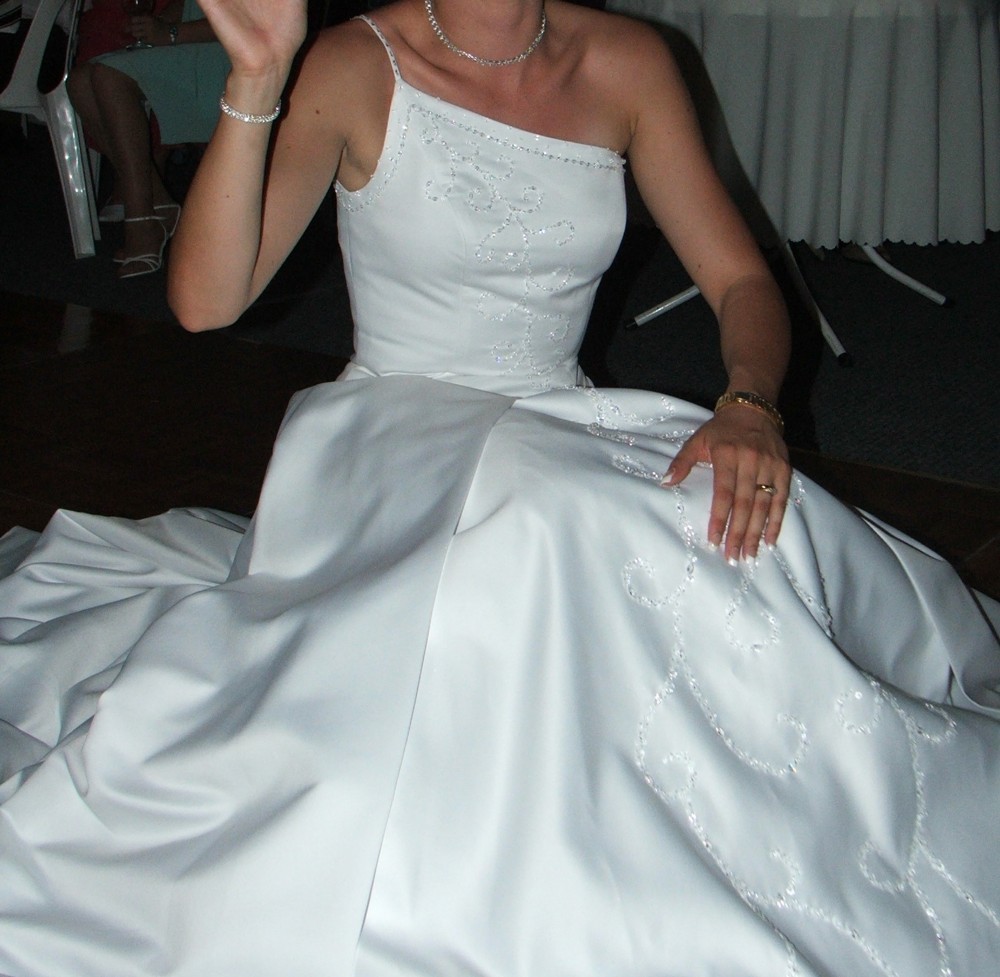 Two Piece Second Hand Wedding Dress on Sale 55 Off Stillwhite Australia