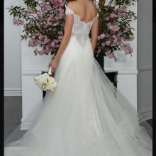 Legends Romona Keveza - New