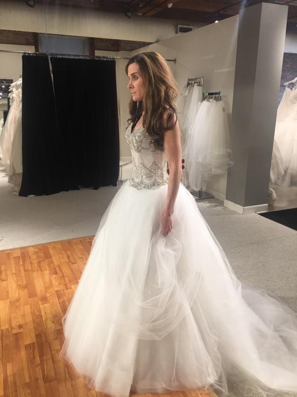 Anne Barge, Anne Barge Black Label