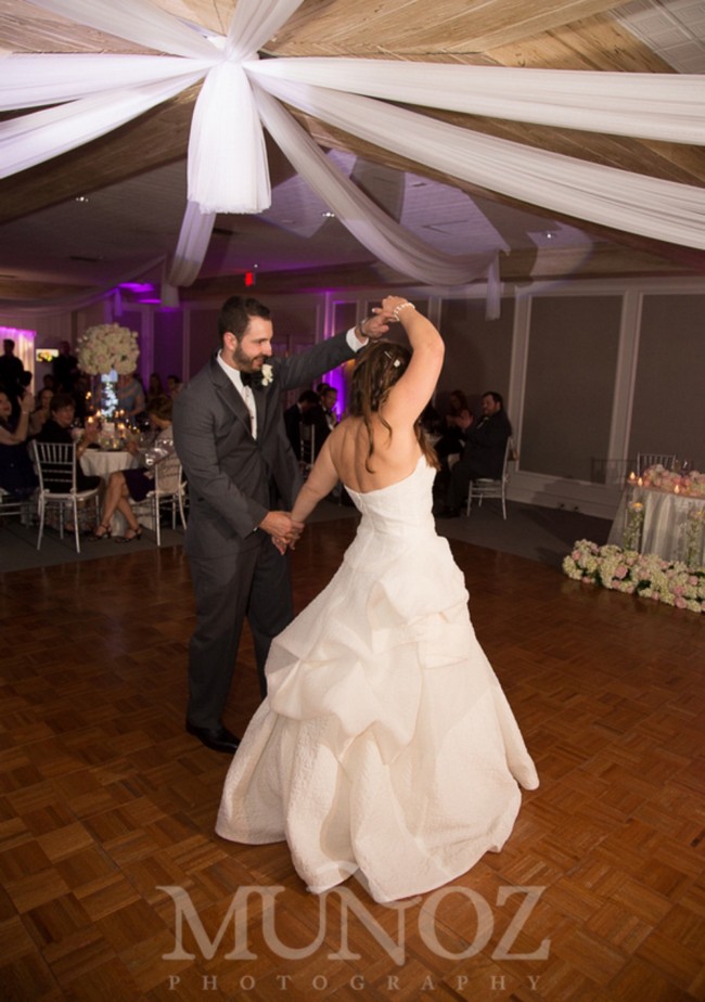 Monique Lhuillier Paris Hombre / Fall 2014 Collection Used Wedding