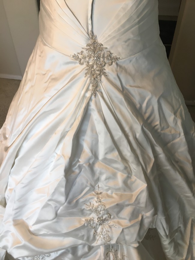 Alfred Angelo, LB-FE3041