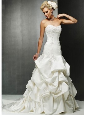 Vintage Wedding Dress on Sale 75% Off