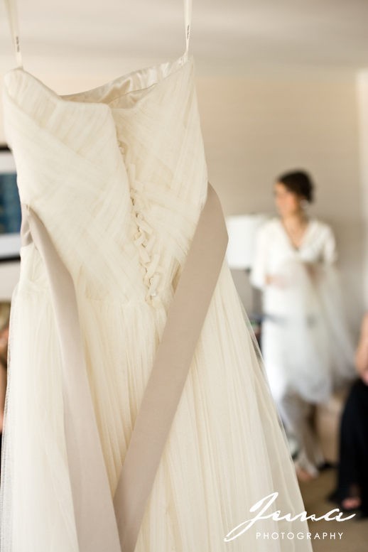 Vera Wang Delaney Second Hand Wedding Dress on Sale 61% Off