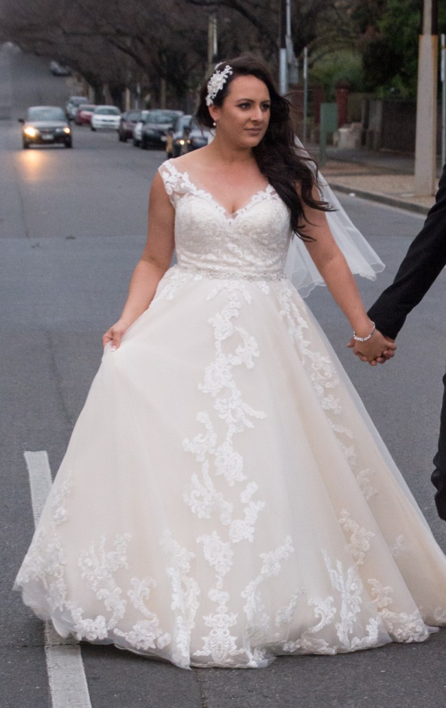 Maggie Sottero, JG-01 Navaeh Antique Ivory