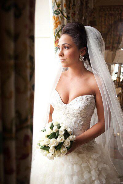 Suzanne Neville, Custom Made