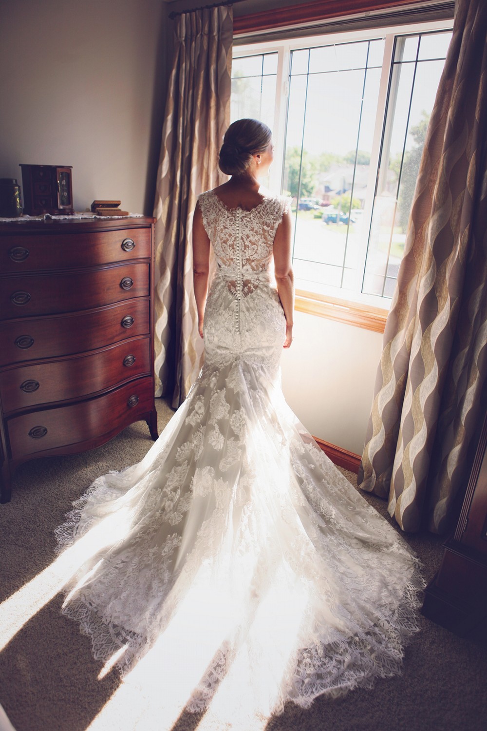 allure bridal 9068