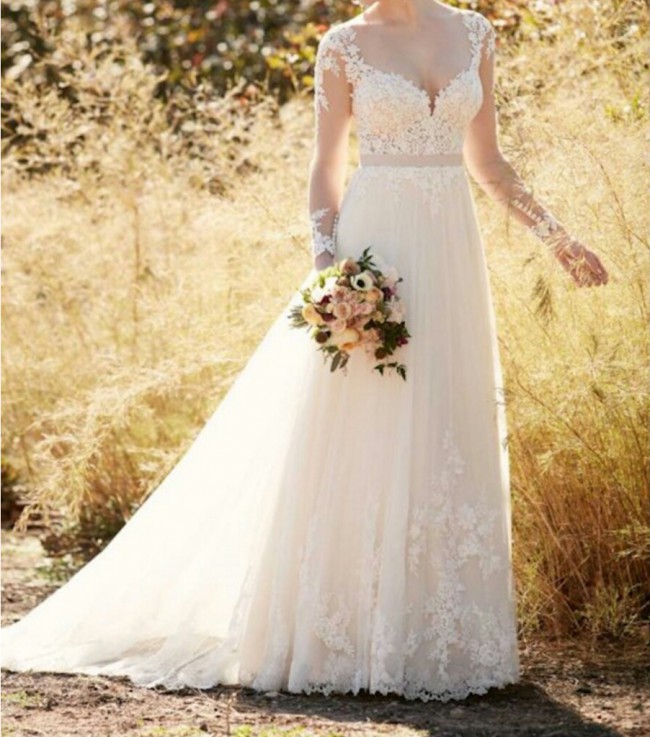 Essense of Australia D2038 - Second Hand Wedding Dresses