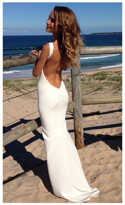 Amy Taylor In the Somerfields Wedding Dress on Sale 27% Off