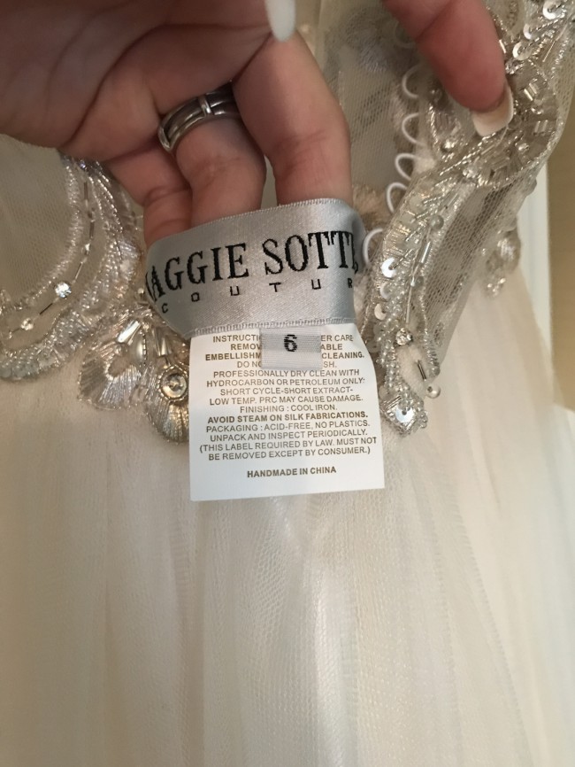 Maggie Sottero, 5MR054