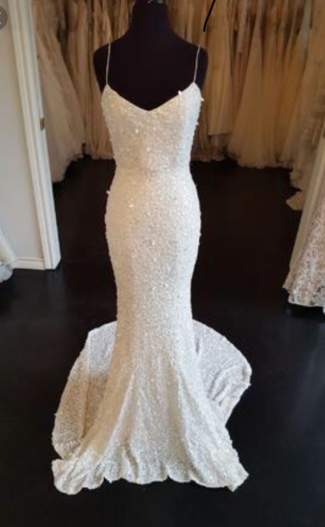 Karen Willis Holmes, Anya