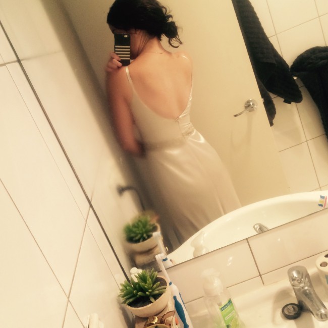 Suzanne Harward, Sheath