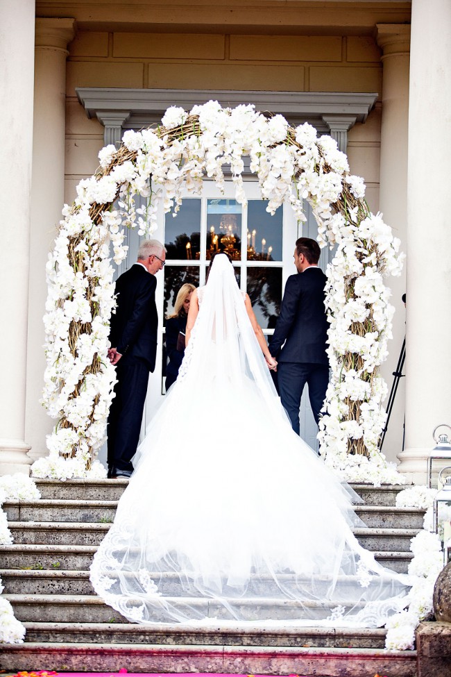 galia lahav veil