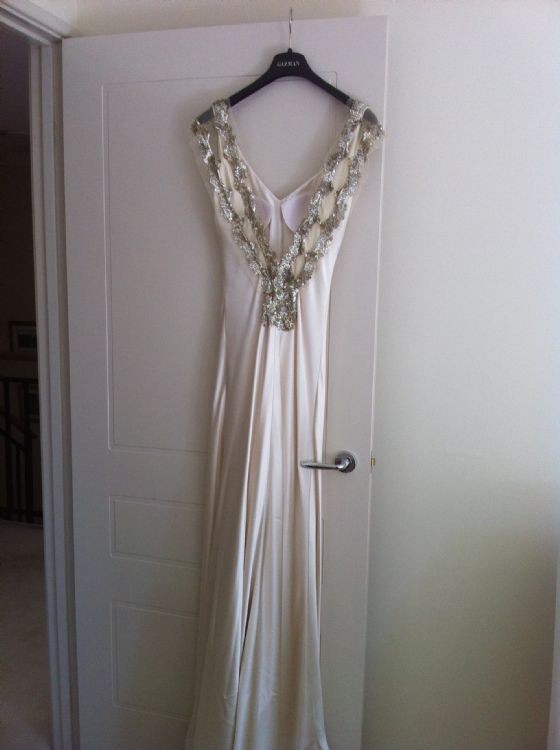 Johanna Johnson Wedding Dress on Sale 49% Off