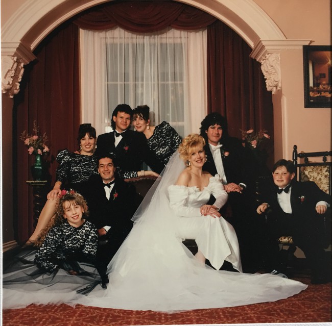 Adele Chapeaux, Sheath