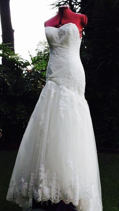 Demetrios Cosmobella 7463 Second Hand Wedding Dress on