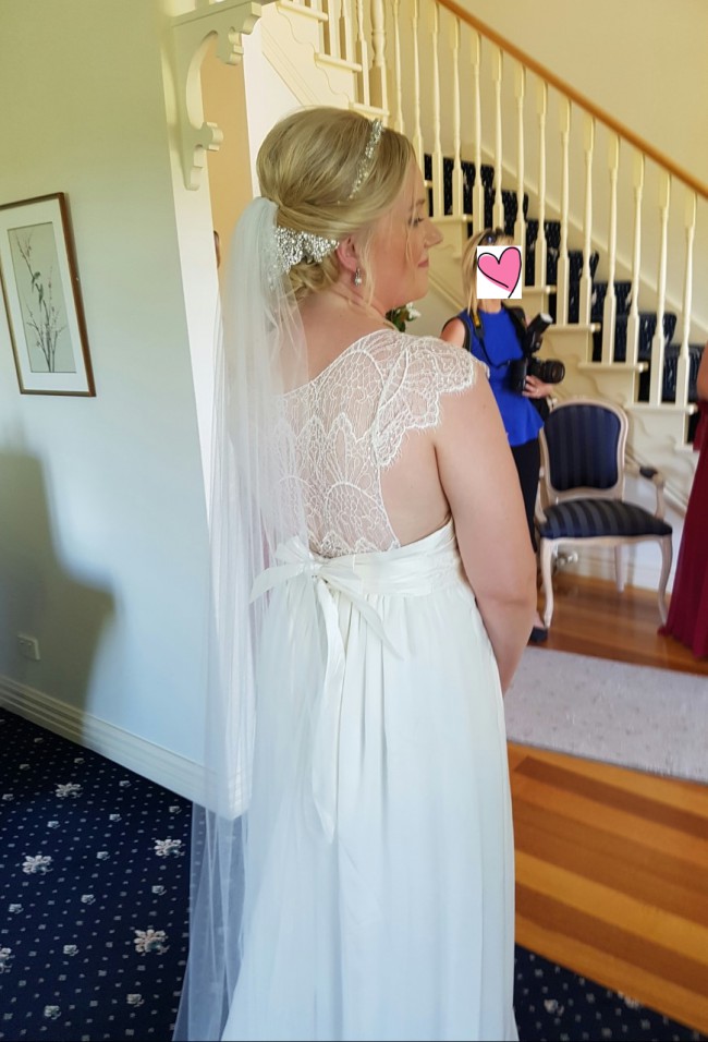 Anna Campbell, Custom Made Isobelle