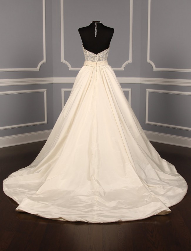 Anne Barge, Antoinette