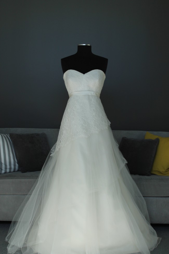 jenny yoo bridal sample sale