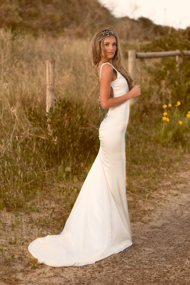 Amy Taylor In the Somerfields Wedding Dress on Sale 27% Off