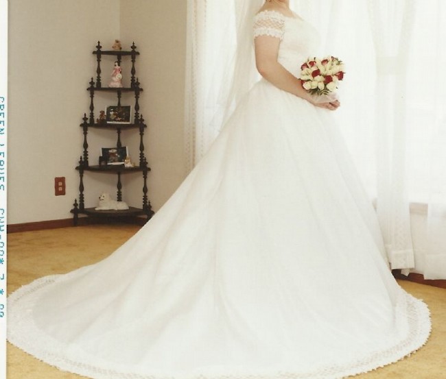 Romantic Bridals,