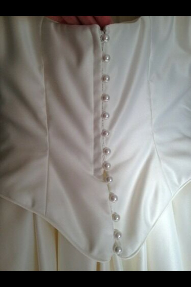 Ball Gown Second Hand Wedding Dress on Sale 81% Off - Stillwhite