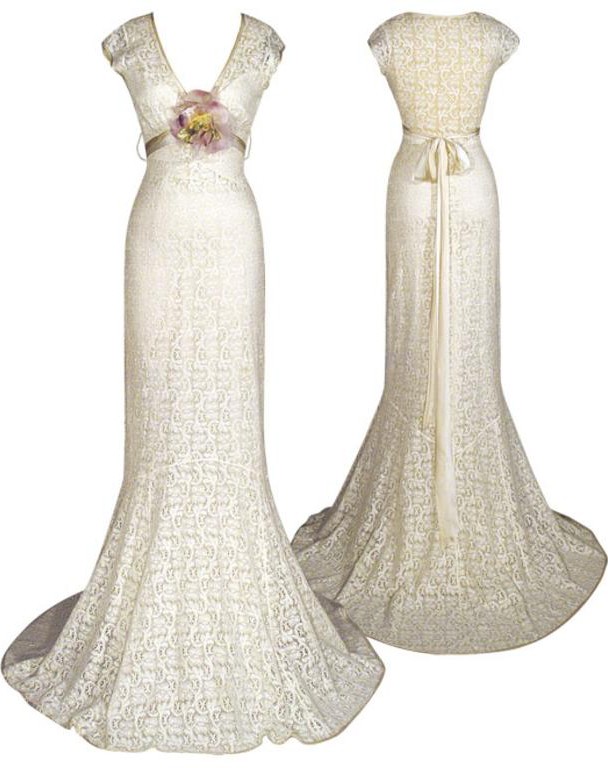 Claire Pettibone, Yolanda